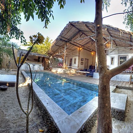 Villa Rumah Rinda Gili Trawangan Exterior foto